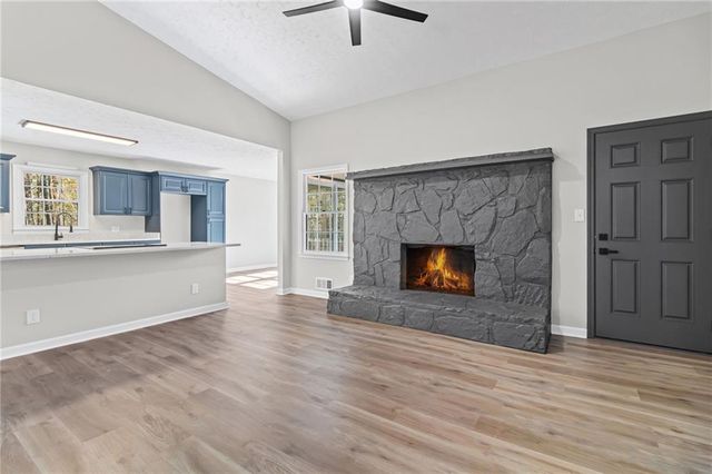 92 Twelve Springs Drive, Newnan, GA 30263