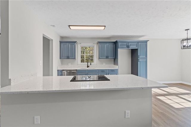 92 Twelve Springs Drive, Newnan, GA 30263