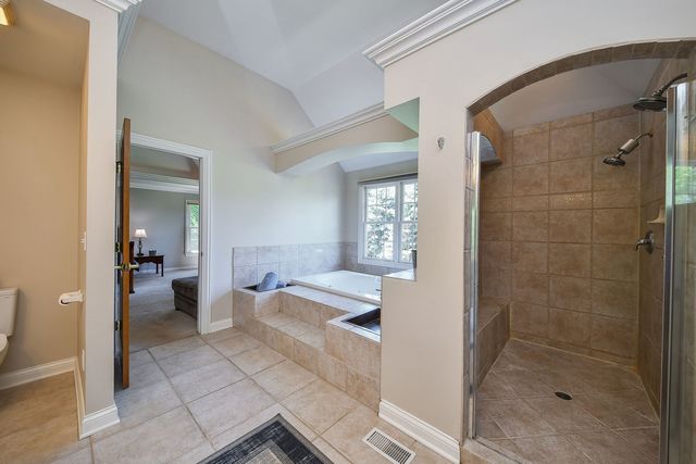 7N570 Stevens Glen Road, St. Charles, IL 60175