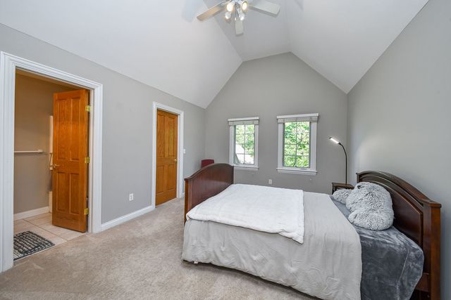 7N570 Stevens Glen Road, St. Charles, IL 60175