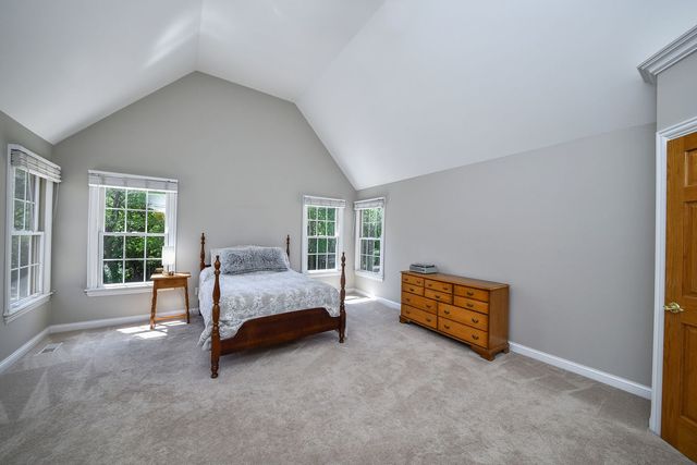 7N570 Stevens Glen Road, St. Charles, IL 60175