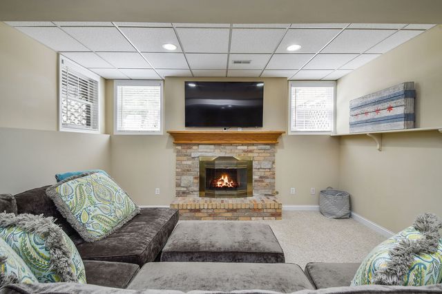 7N570 Stevens Glen Road, St. Charles, IL 60175