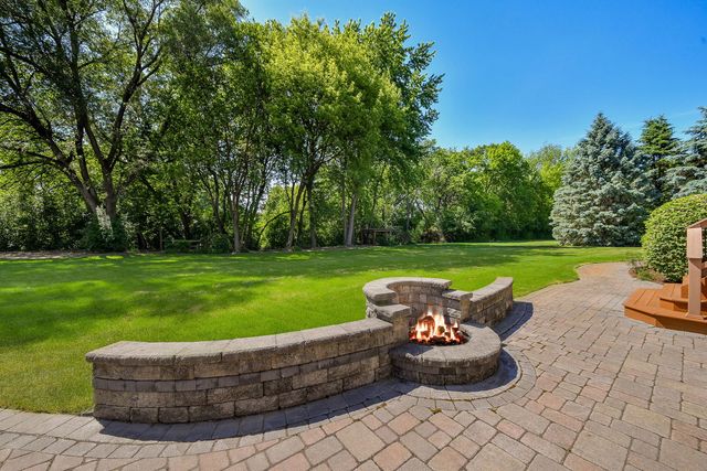 7N570 Stevens Glen Road, St. Charles, IL 60175