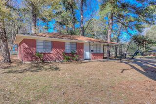 3002 Hoyte Drive, Shreveport, LA 71118