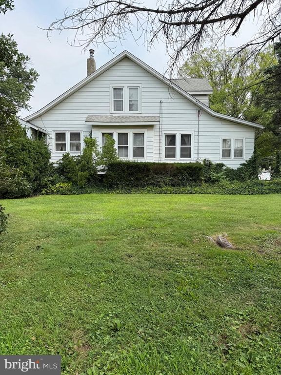 1016 MEETINGHOUSE RD, UPPER CHICHESTER, PA 19061 — photo 2