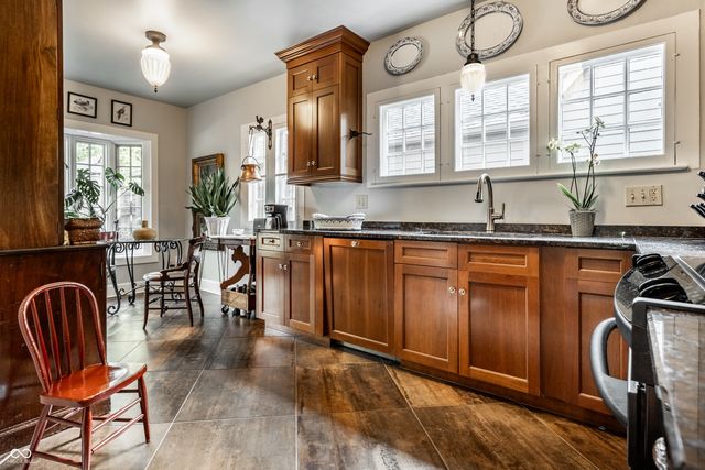 930 E 57th Street, Indianapolis, IN 46220