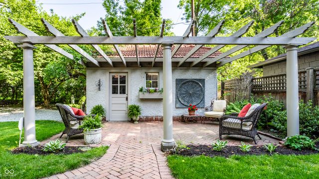 930 E 57th Street, Indianapolis, IN 46220