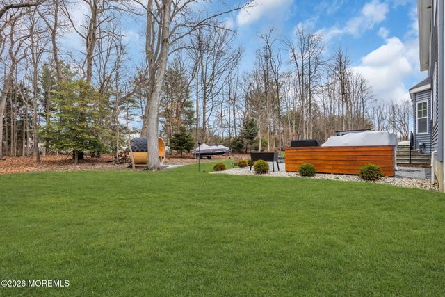 10 Tasha Lane, Howell, NJ 07731