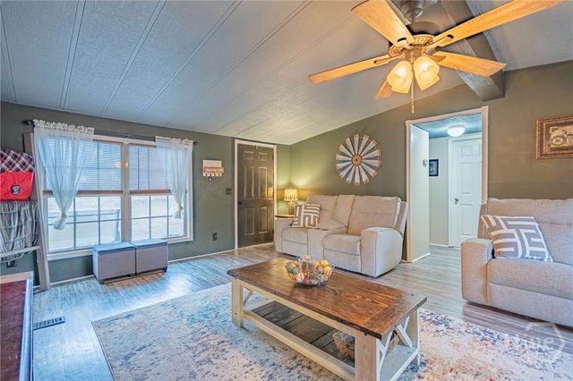 220 Hidden Hill Road, Statesboro, GA 30461