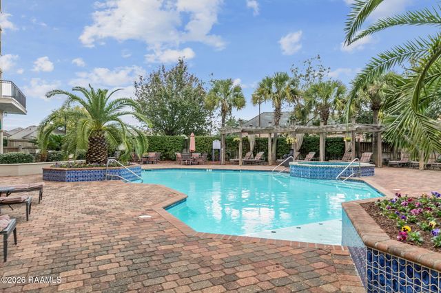 201 Settlers Trace Boulevard 4405, Lafayette, LA 70508