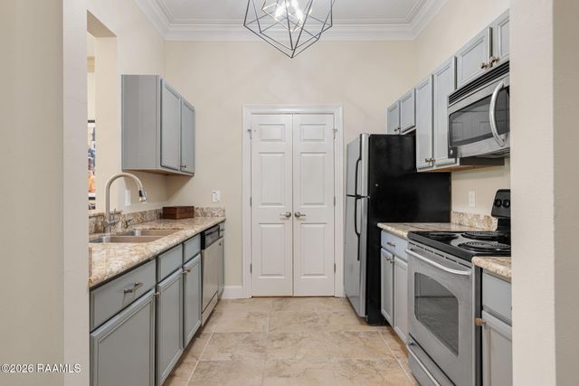 201 Settlers Trace Boulevard 4405, Lafayette, LA 70508