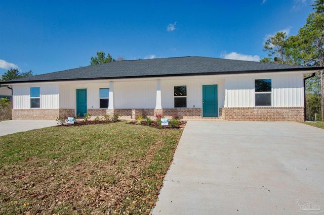 901 Rentz Ave, Pensacola, FL 32507