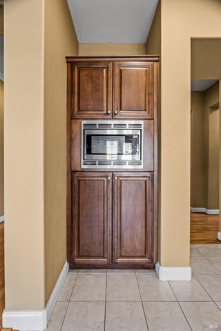 3924 Jefferson St, Napa, CA 94558