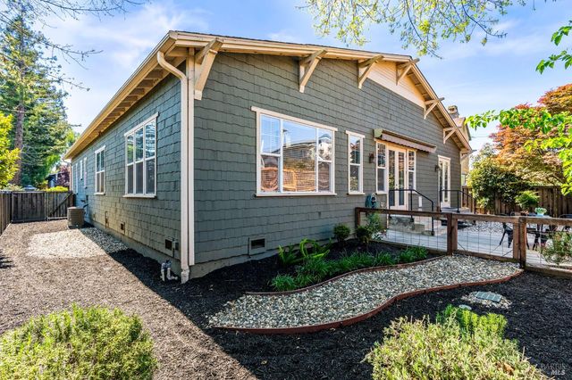 3924 Jefferson St, Napa, CA 94558