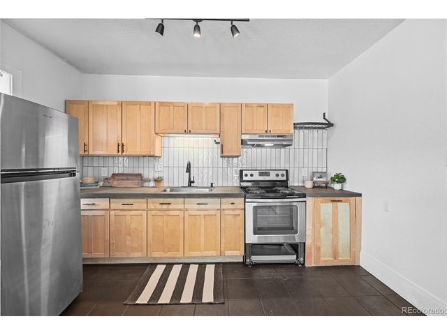 521 E 14th Ave 19, Denver, CO 80203