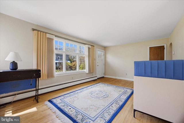 726 CROOKED LN, King Of Prussia, PA 19406