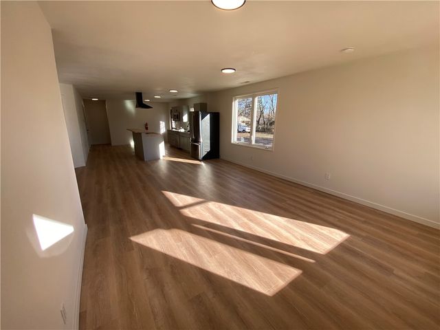 6668 Wedington Drive, Fayetteville, AR 72704