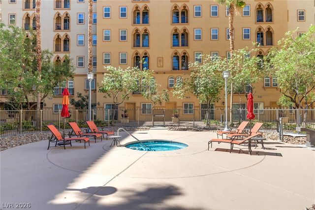 2455 West Serene Avenue 527, Las Vegas, NV 89123