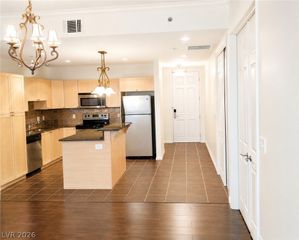 2455 West Serene Avenue 527, Las Vegas, NV 89123
