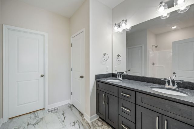 2233 County House Rd, Smithville, TN 37166