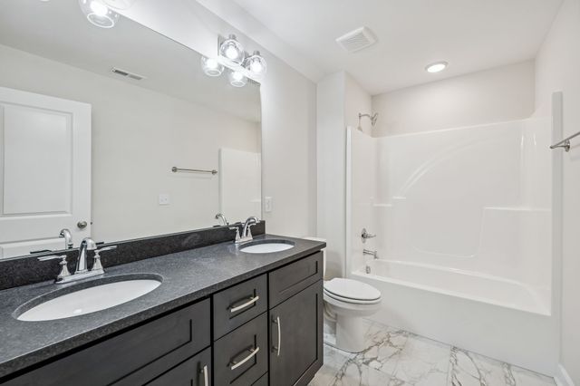 2233 County House Rd, Smithville, TN 37166