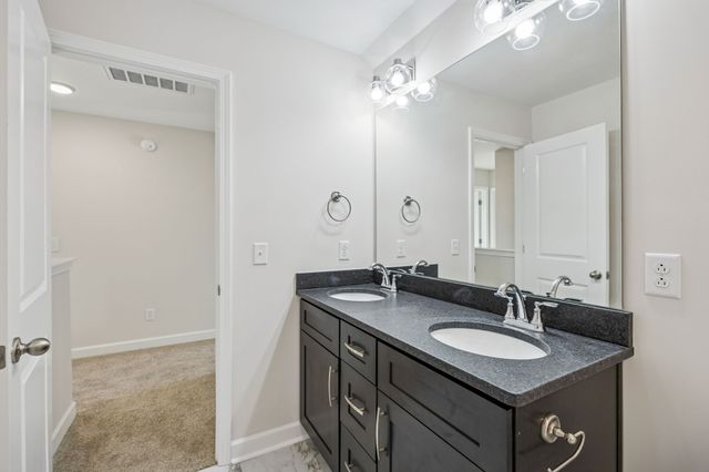 2233 County House Rd, Smithville, TN 37166