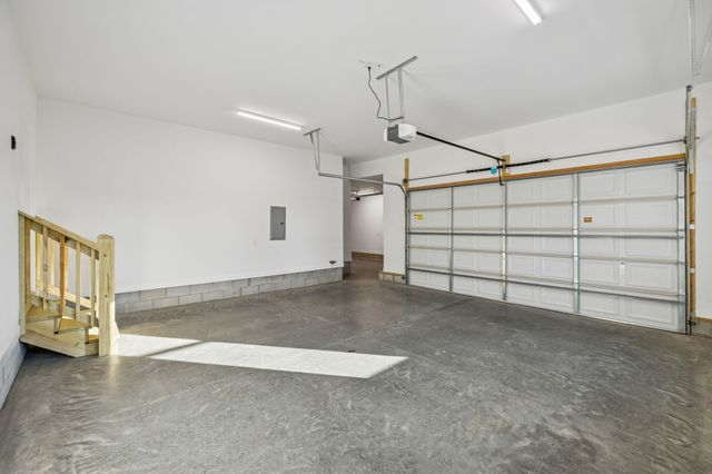 2233 County House Rd, Smithville, TN 37166