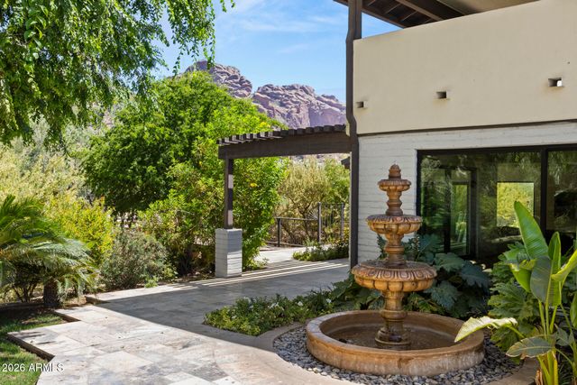 6339 N 48TH Place, Paradise Valley, AZ 85253