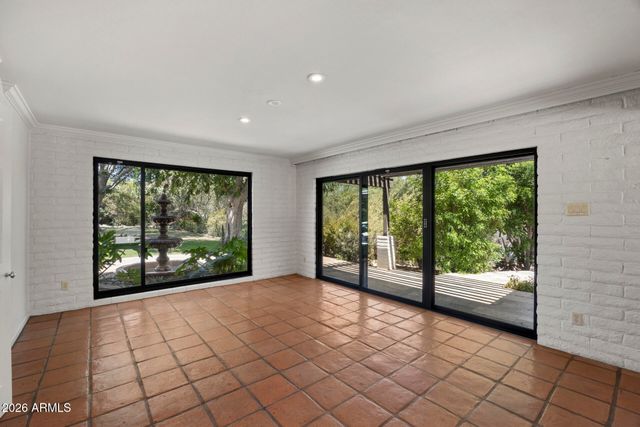 6339 N 48TH Place, Paradise Valley, AZ 85253
