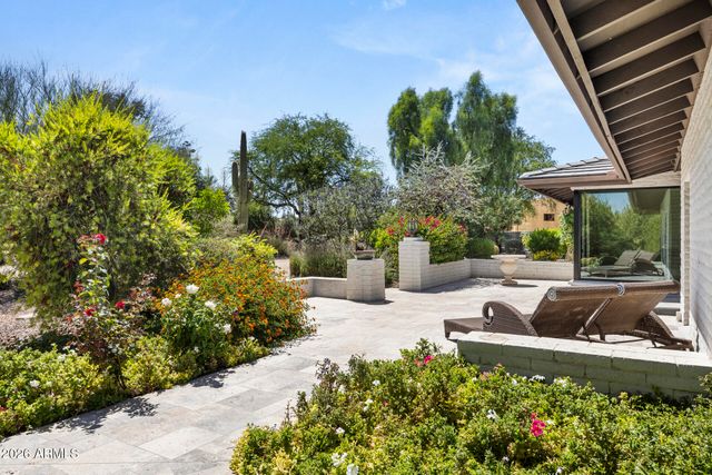 6339 N 48TH Place, Paradise Valley, AZ 85253