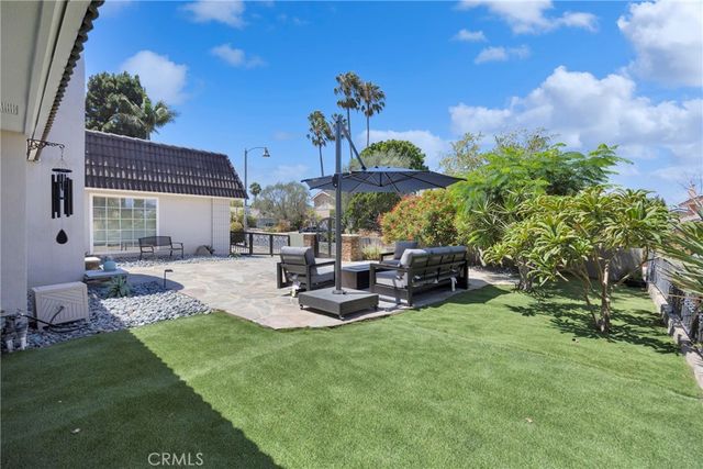 6380 E Bixby Hill, Long Beach, CA 90815