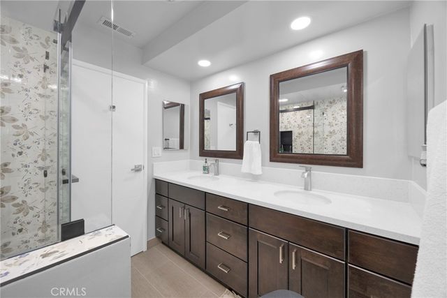 6380 E Bixby Hill, Long Beach, CA 90815