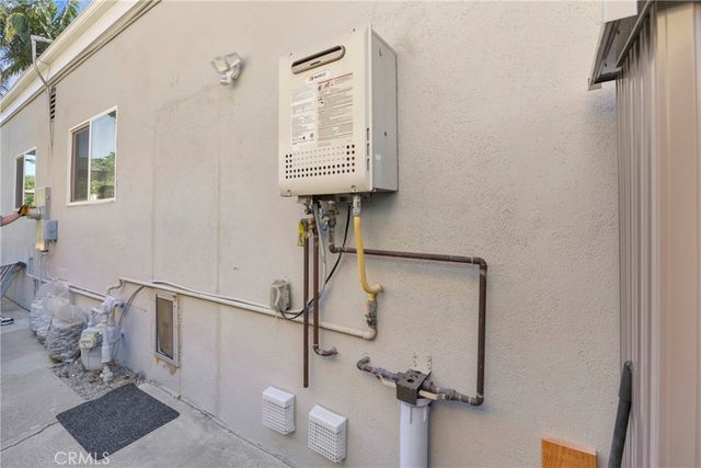 6380 E Bixby Hill, Long Beach, CA 90815