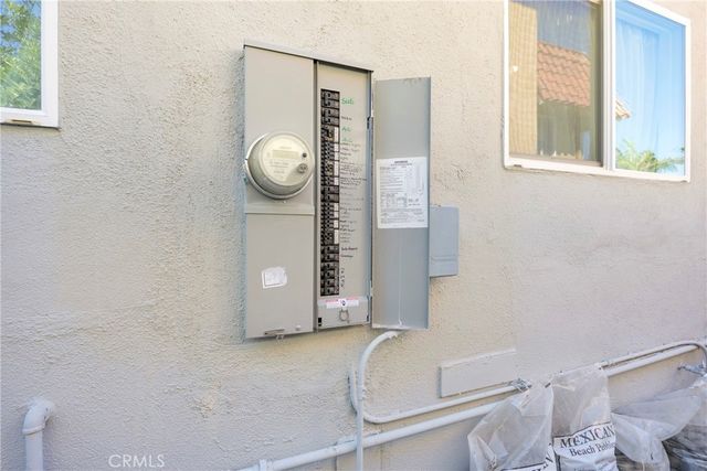 6380 E Bixby Hill, Long Beach, CA 90815