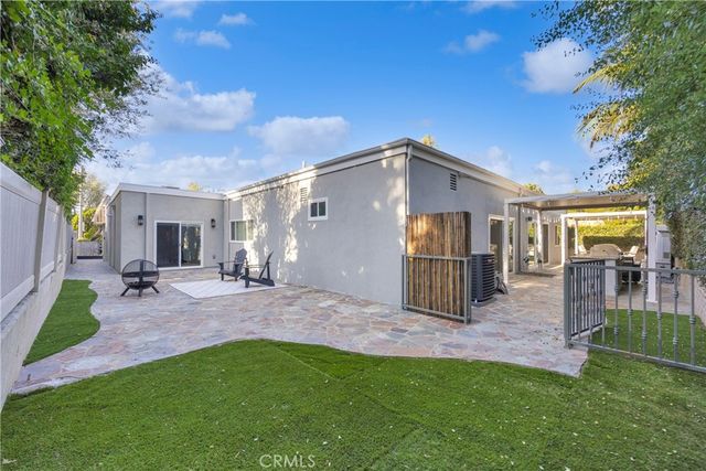 6380 E Bixby Hill, Long Beach, CA 90815