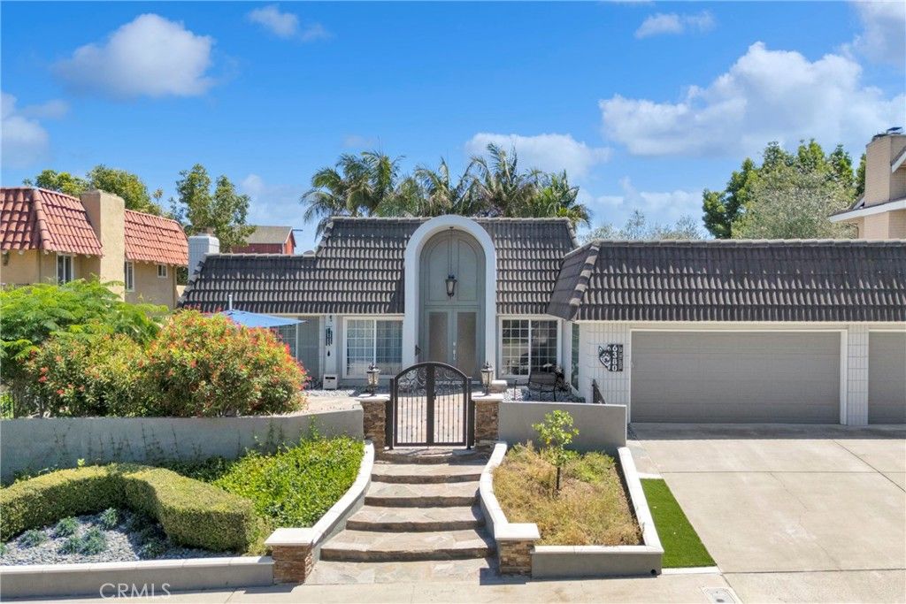 6380 E Bixby Hill, Long Beach, CA 90815