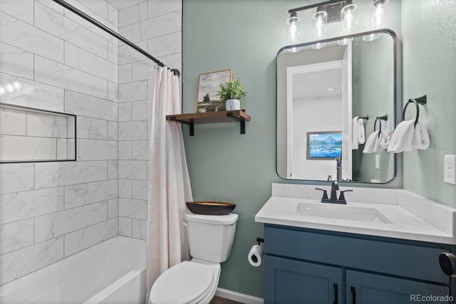 1678 Gareth Lane, Castle Rock, CO 80104