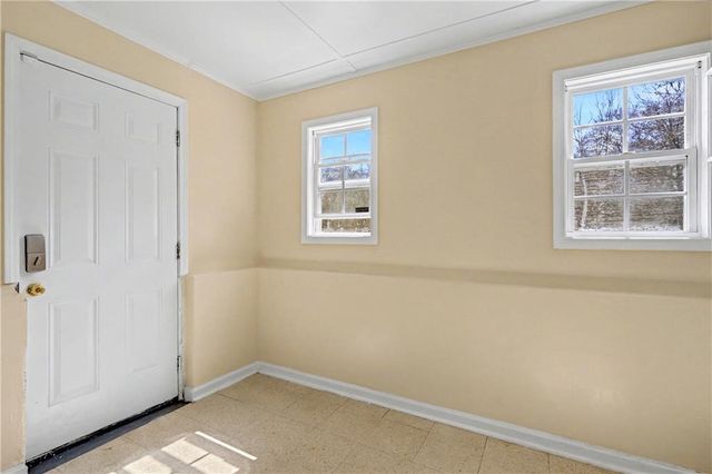 2630 Loghaven Drive, Atlanta, GA 30318