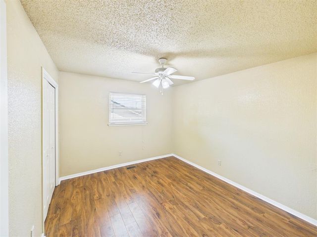 2332 Lindenwood Lane, Norman, OK 73071