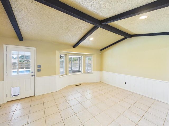 2332 Lindenwood Lane, Norman, OK 73071