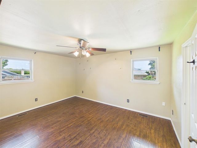 2332 Lindenwood Lane, Norman, OK 73071