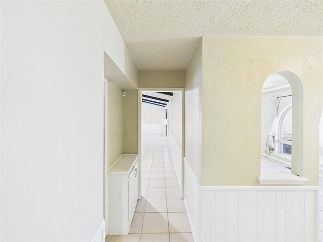 2332 Lindenwood Lane, Norman, OK 73071