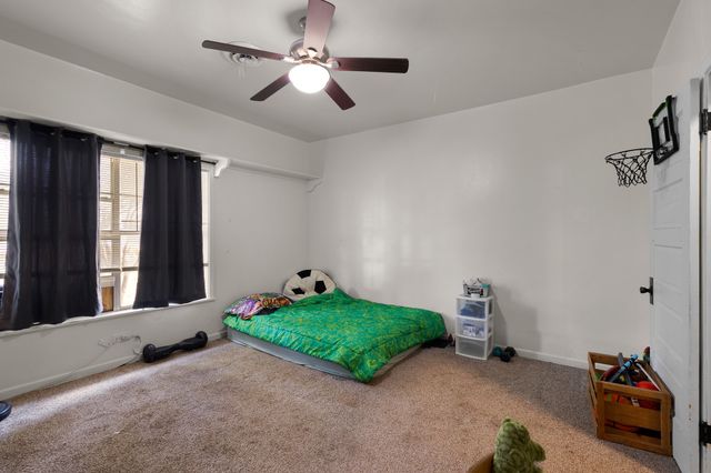 301 W Nelson Street, Bowie, TX 76230