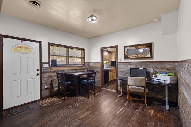 301 W Nelson Street, Bowie, TX 76230