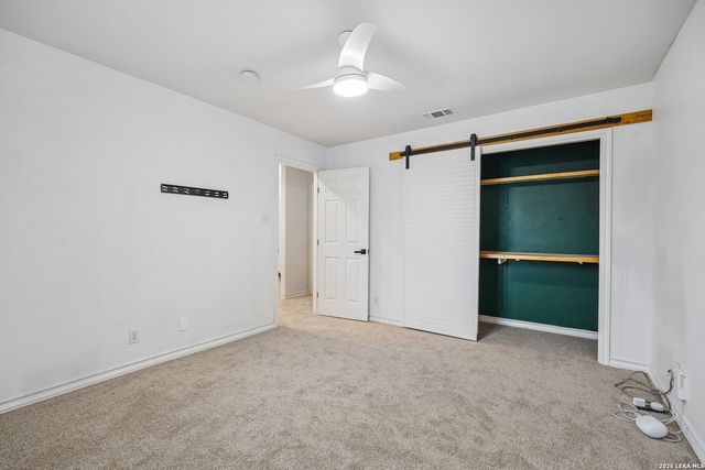 15727 Knolldown, San Antonio, TX 78247