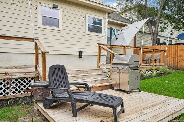 15727 Knolldown, San Antonio, TX 78247
