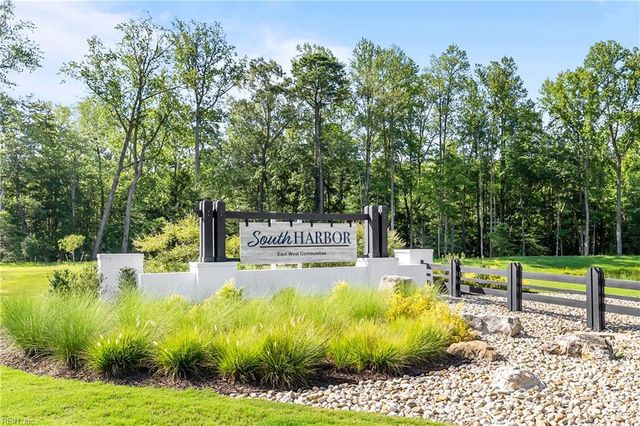 1118 Breakwater TRL, Carrollton, VA 23314