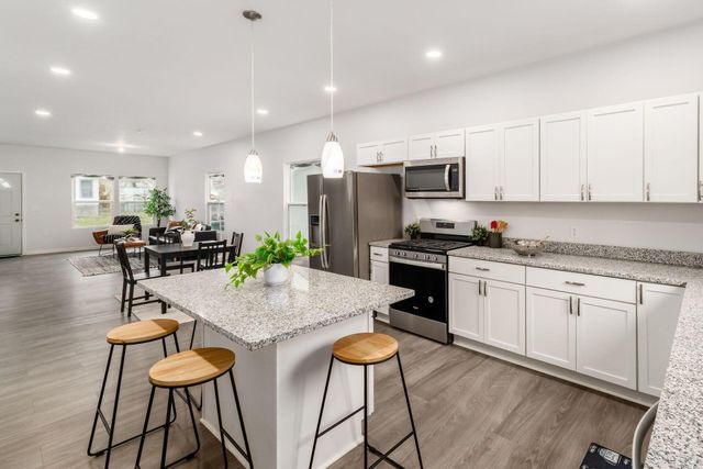 1559 Obetz Avenue, Obetz, OH 43207