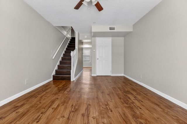 20600 Bonanza ST 2, Lago Vista, TX 78645