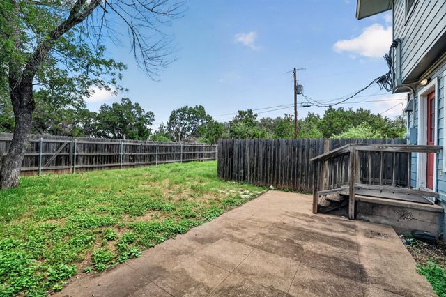 20600 Bonanza ST 2, Lago Vista, TX 78645